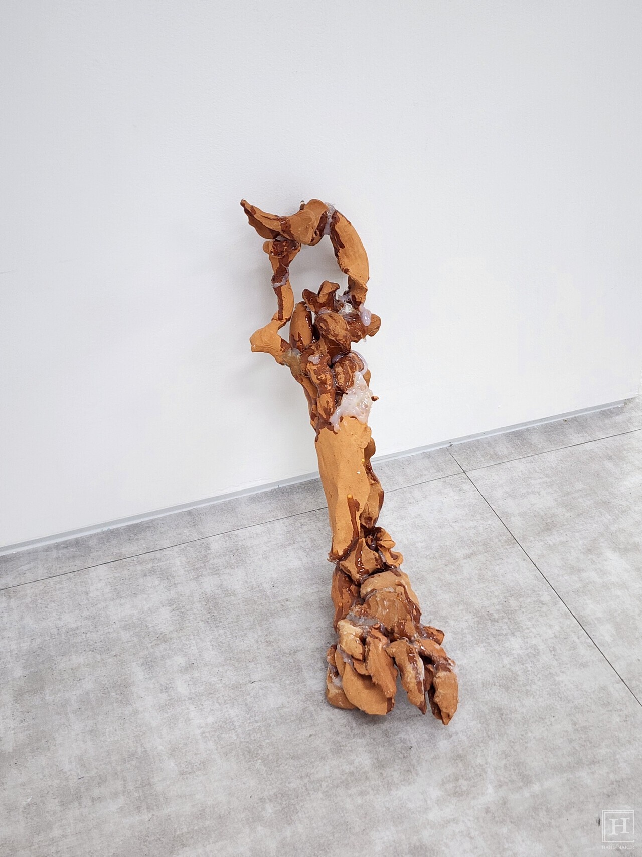Paideia 藝術家的〈Mommy Long Legs〉 / Jeon Eun-ji 記者